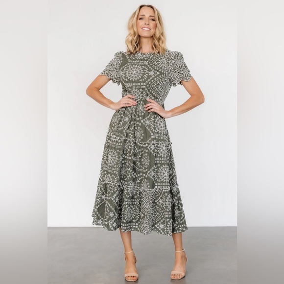 Baltic Born Dresses & Skirts - NWT Baltic Born Olive Mirabel Eyelet MIDI Dress Sz 1XL